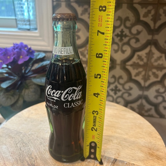 VINTAGE- UNOPENED 1996 OLYMPICS COMMEMORATIVE COCA COLA BOTTLE - 6.5 OZ. - Picture 5 of 5